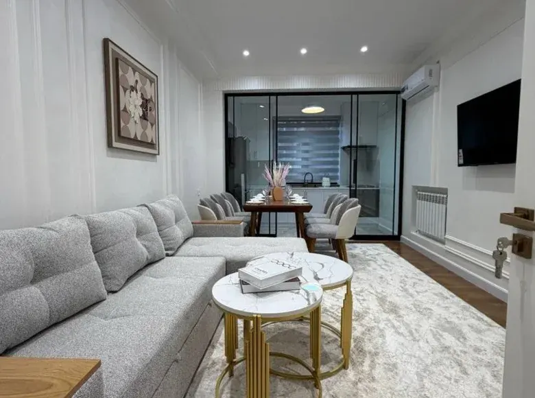 Продаётся 4-комнатная квартира, 107 м², 2/8 этаж — Яккасарайский район