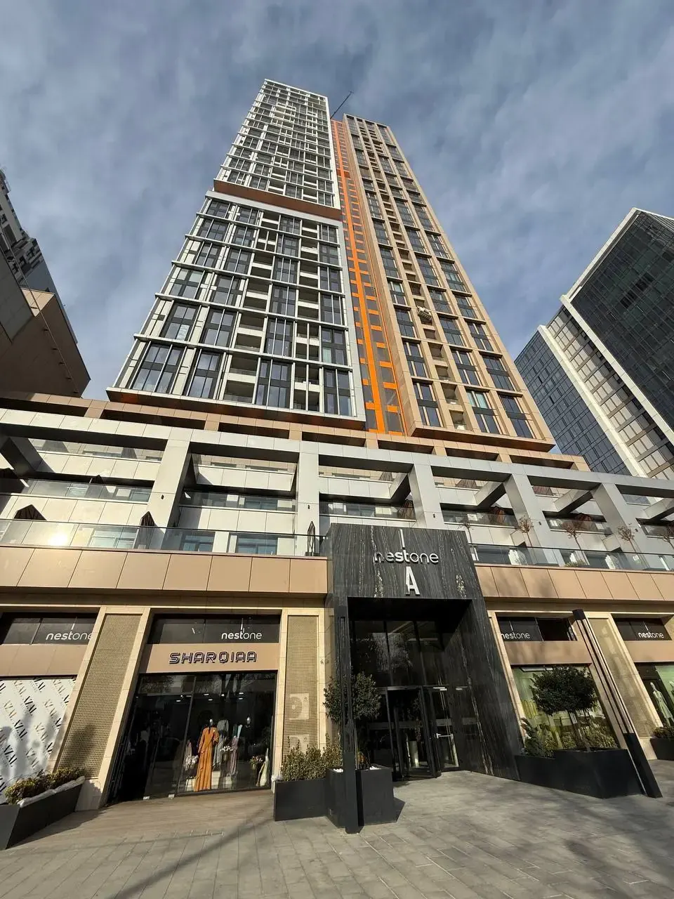 Продаётся 2-комнатная квартира, 59 м², 27/51 этаж — Шайхантахурский район