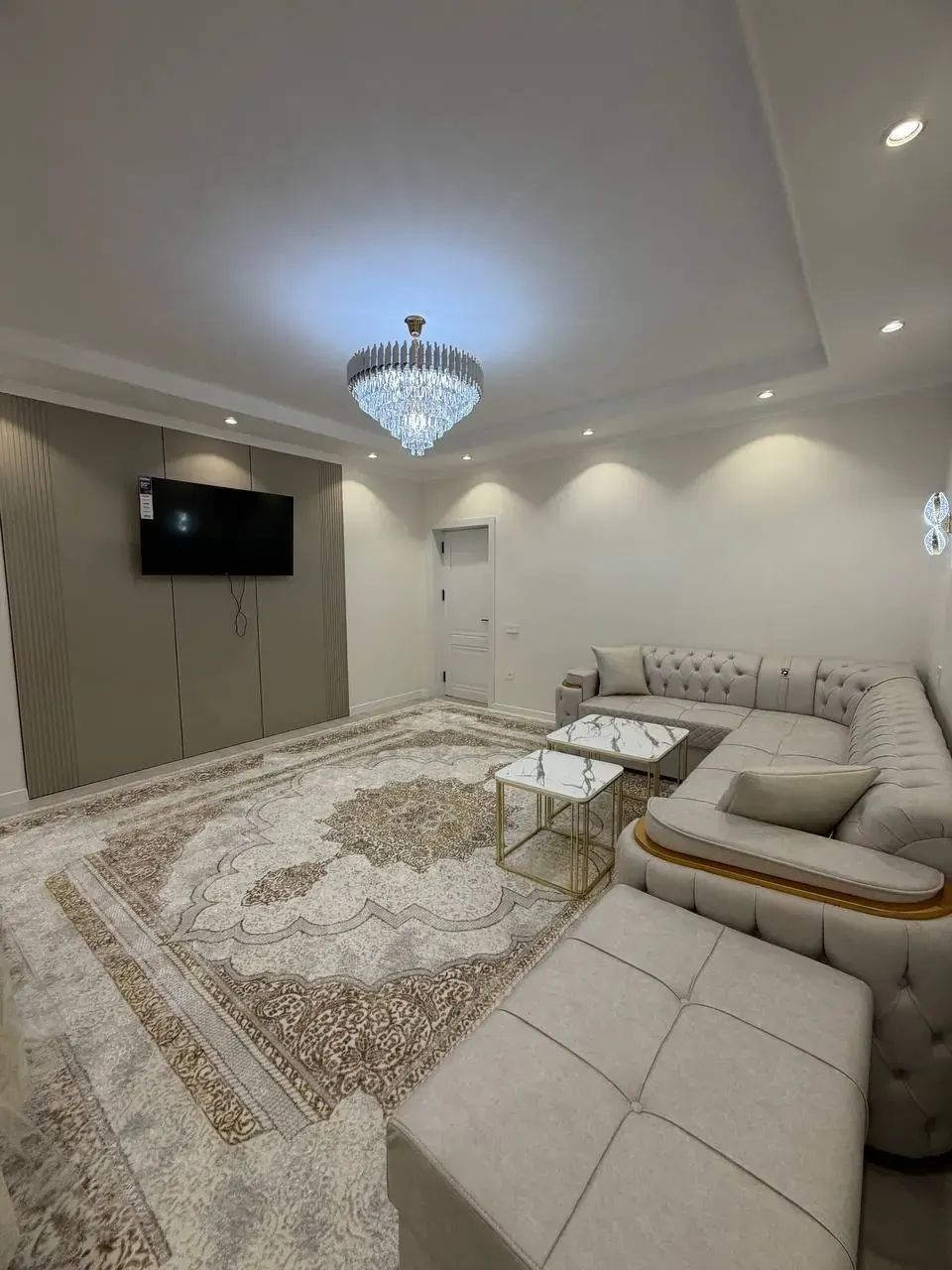 Сдаётся 3-комнатная квартира, 72 м², 3/9 этаж — Шайхантахурский район