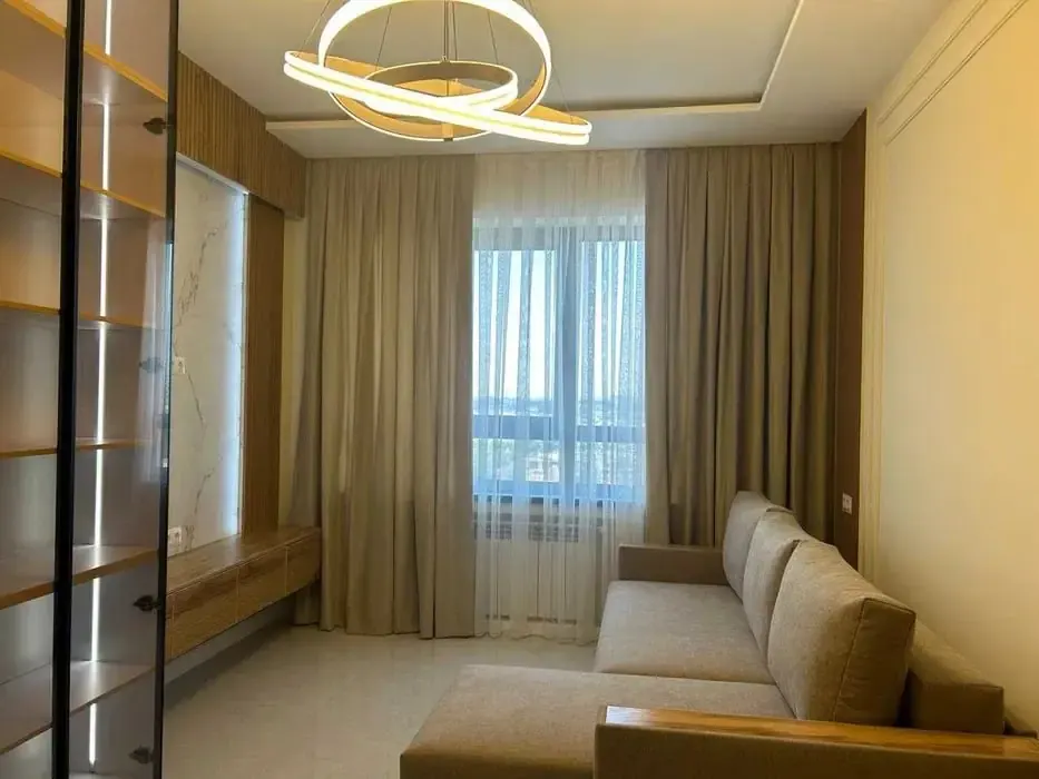 Ижарага берилади 2 хонали квартира, 53 м², 23/25 қават — Мирзо Улуғбек тумани