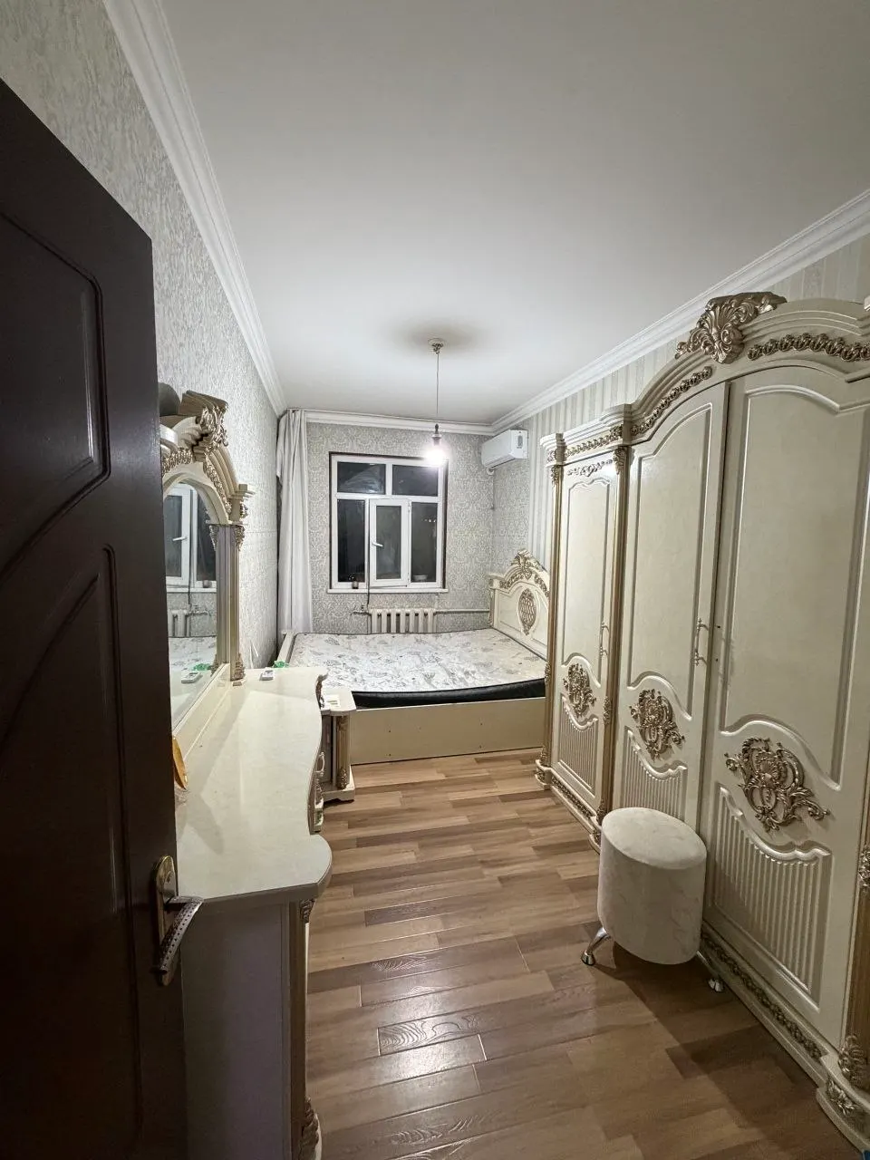 Сотилади 2 хонали квартира, 50 м², 4/4 қават — Юнусобод тумани