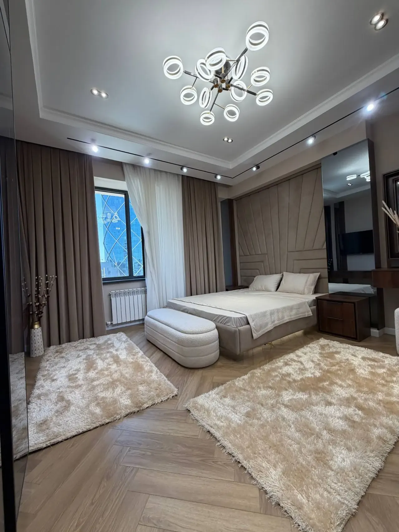 Продаётся 4-комнатная квартира, 105 м², 9/11 этаж — Яккасарайский район