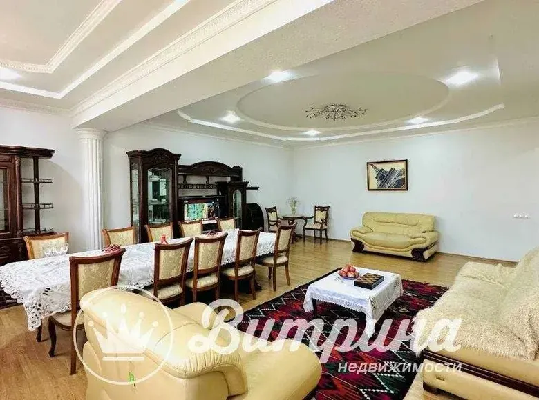 Сдаётся 4-комнатная квартира, 155 м², 6/7 этаж — Яшнабадский район