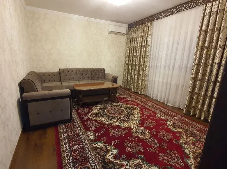 Продаётся 2-комнатная квартира, 60 м², 3/4 этаж — Юнусабадский район
