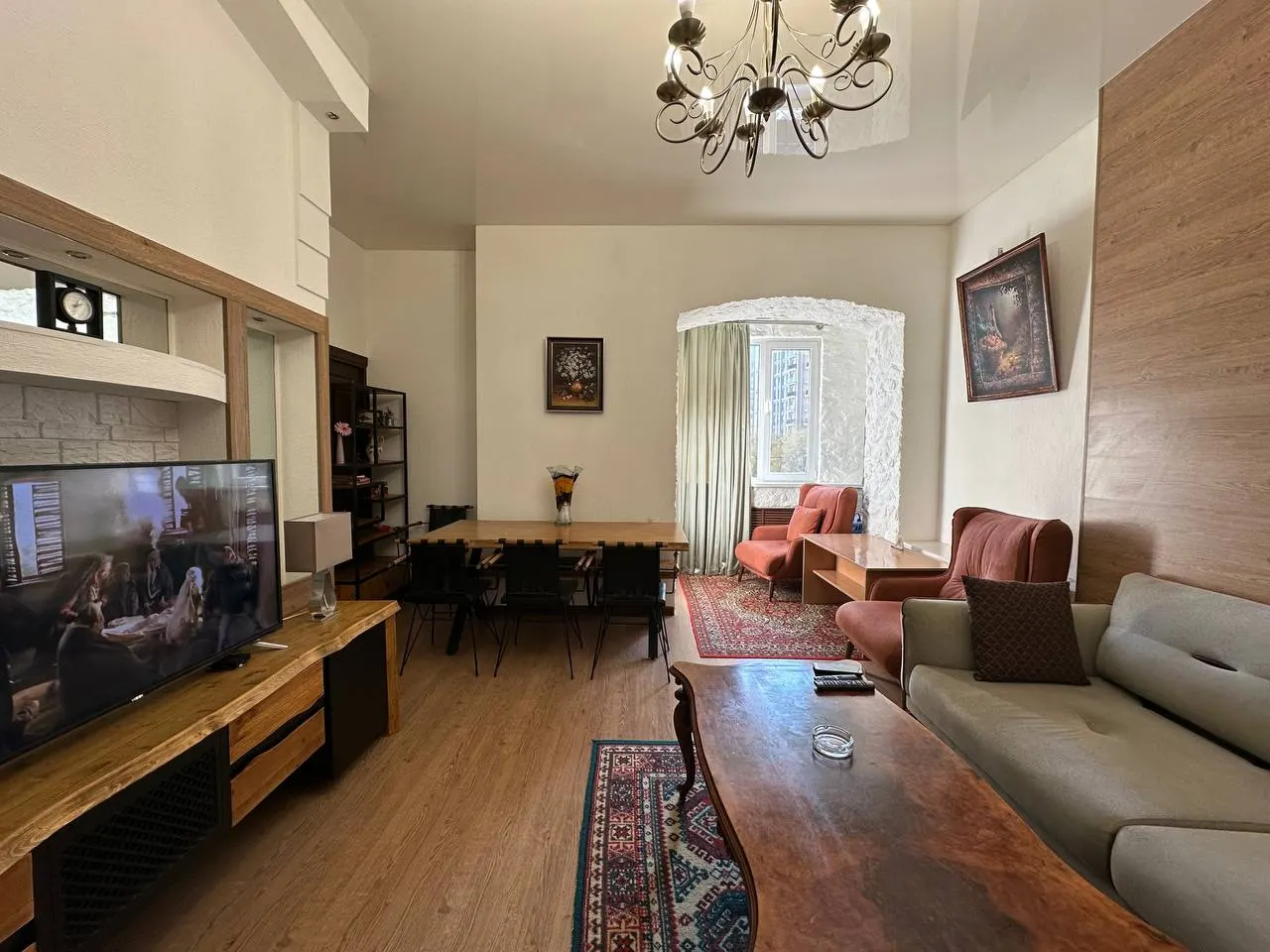 Сотилади 2 хонали квартира, 53 м², 2/3 қават — Миробод тумани