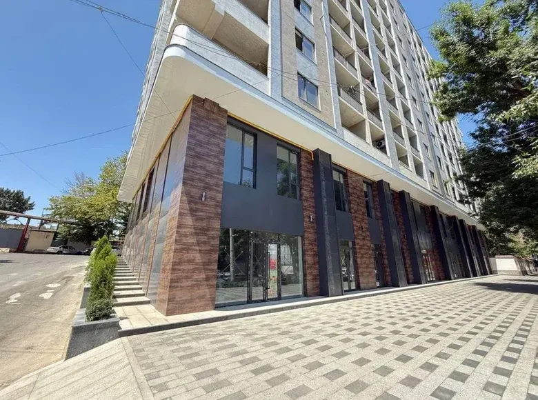 Сотилади тижорат биноси, 450 м² — Яккасарой тумани