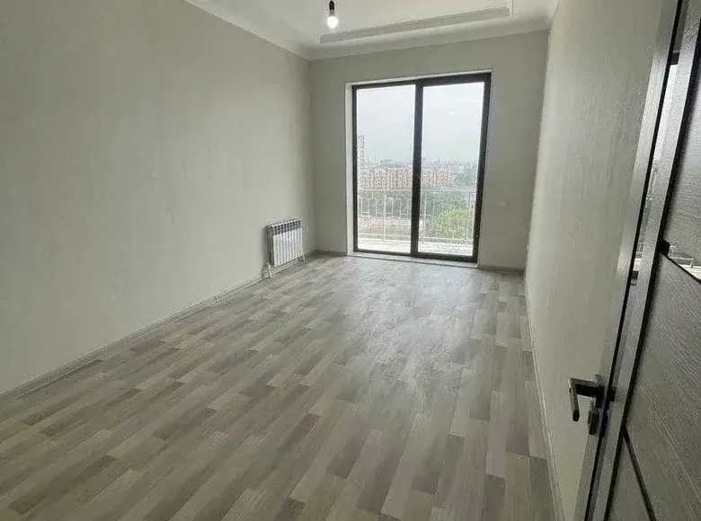 Сотилади 2 хонали квартира, 70 м², 8/10 қават — Яккасарой тумани