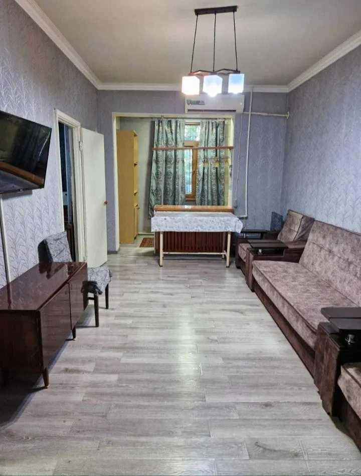 Сотилади 2 хонали квартира, 50 м², 1/4 қават — Юнусобод тумани