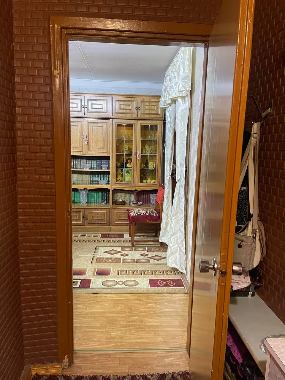 Продаётся 3-комнатная квартира, 68 м², 2/4 этаж — Шайхантахурский район