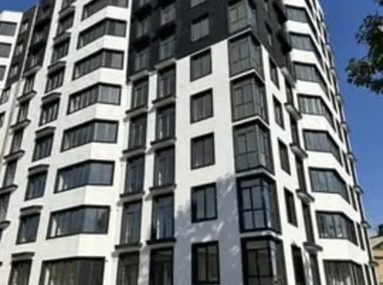 Sotiladi 1 xonali kvartira, 47 m², 3/10 qavat — Mirobod tumani
