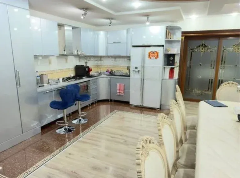 Продаётся 6-комнатная квартира, 155 м², 2/5 этаж — Мирзо-Улугбекский район