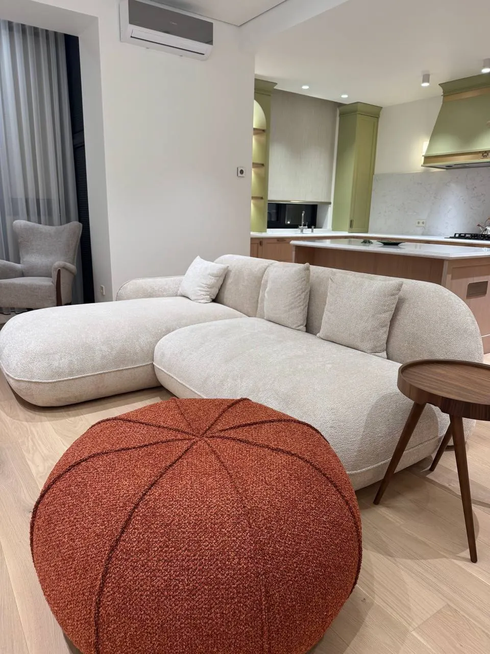 Ijaraga beriladi 2 xonali kvartira, 55 m², 8/25 qavat — Mirzo Ulugʻbek tumani
