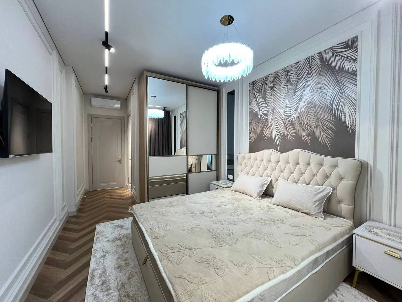 Сотилади 3 хонали квартира, 94 м², 4/9 қават — Мирзо Улуғбек тумани