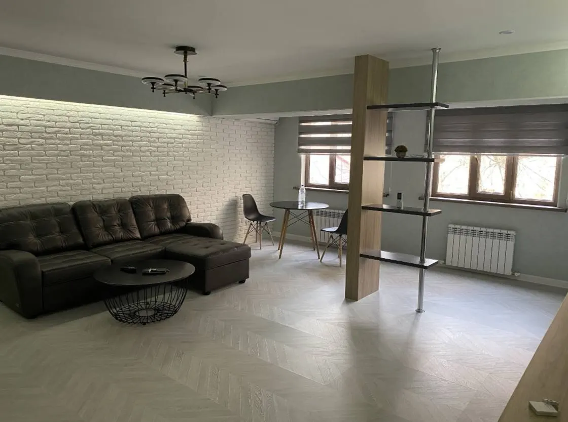 Ijaraga beriladi 2 xonali kvartira, 70 m², 3/7 qavat — Yakkasaroy tumani