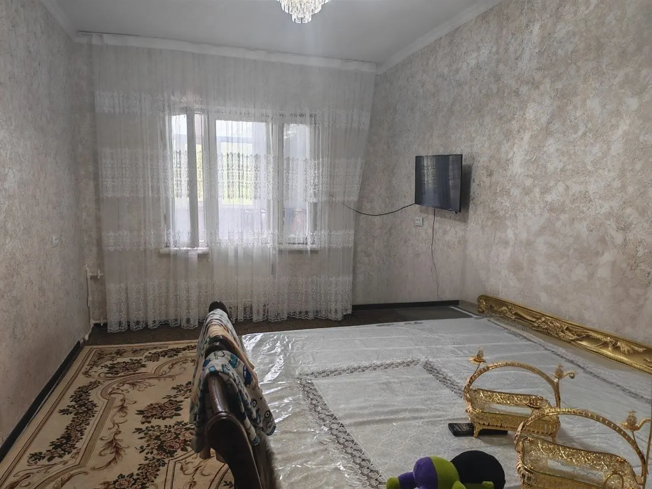 Сотилади 2 хонали квартира, 57 м², 4/4 қават — Чирчиқ шаҳри