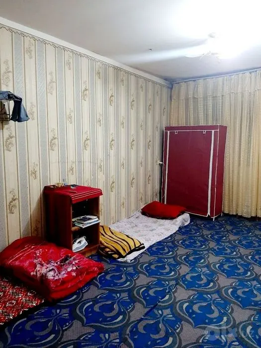 Сдаётся 1-комнатная квартира, 80 м², 3/4 этаж — Фергана