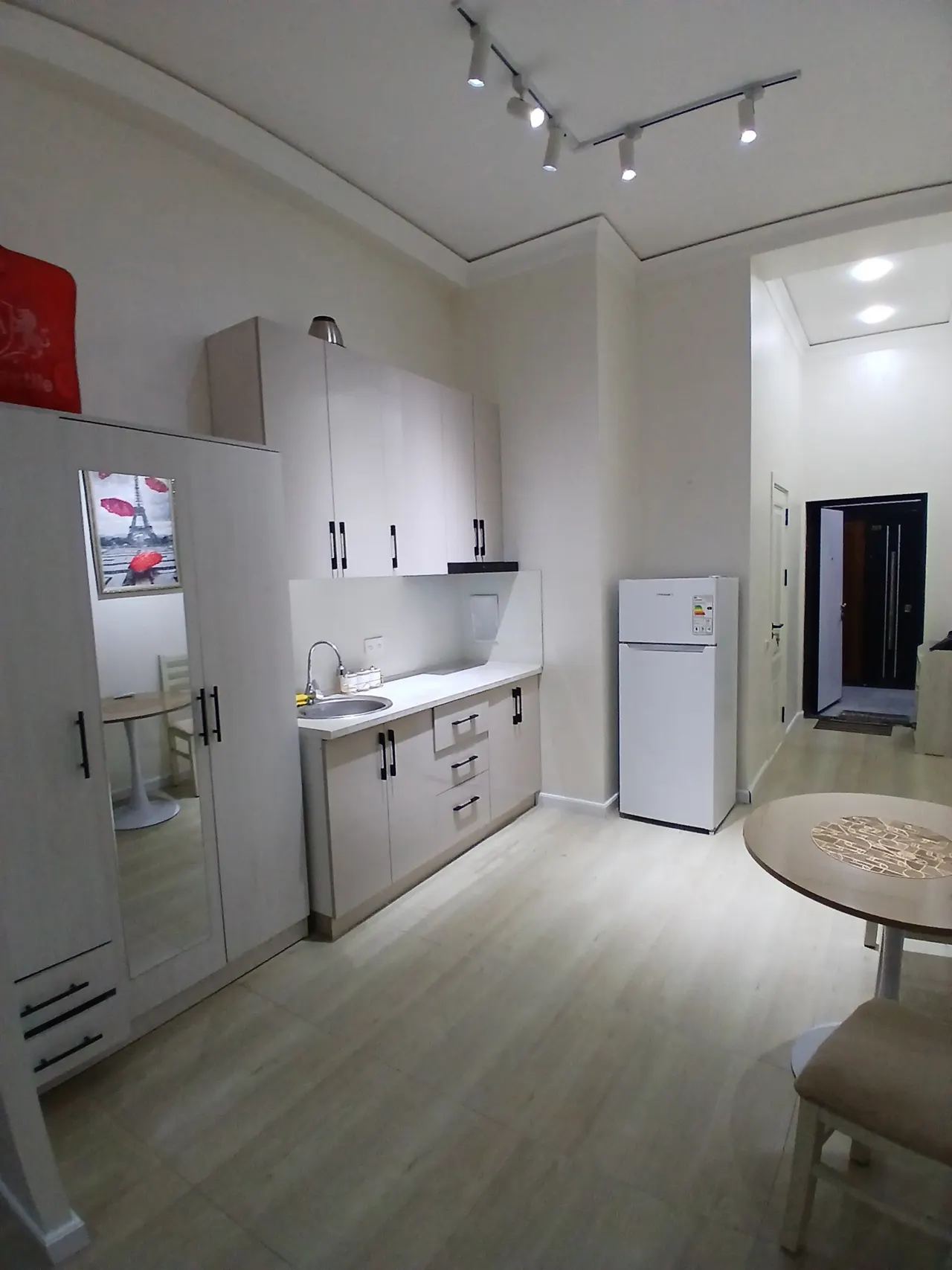 Ижарага берилади 1 хонали квартира, 30 м², 17/18 қават — Миробод тумани
