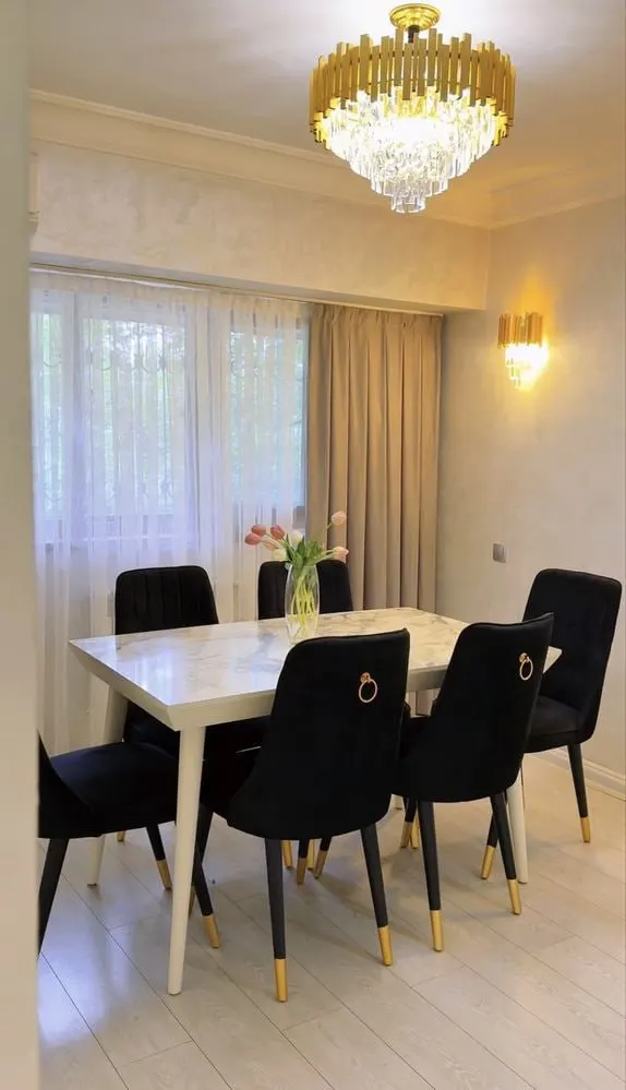 Сотилади 3 хонали квартира, 80 м², 2/9 қават — Мирзо Улуғбек тумани