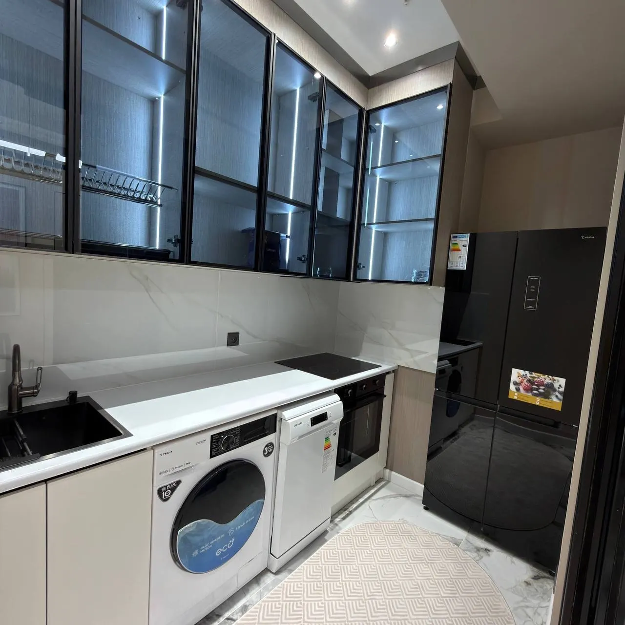 Сотилади 2 хонали квартира, 58 м², 23/48 қават — Яккасарой тумани