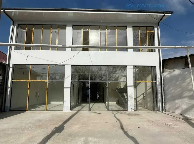 Ijaraga beriladi tijorat binosi, 550 m² — Mirobod tumani