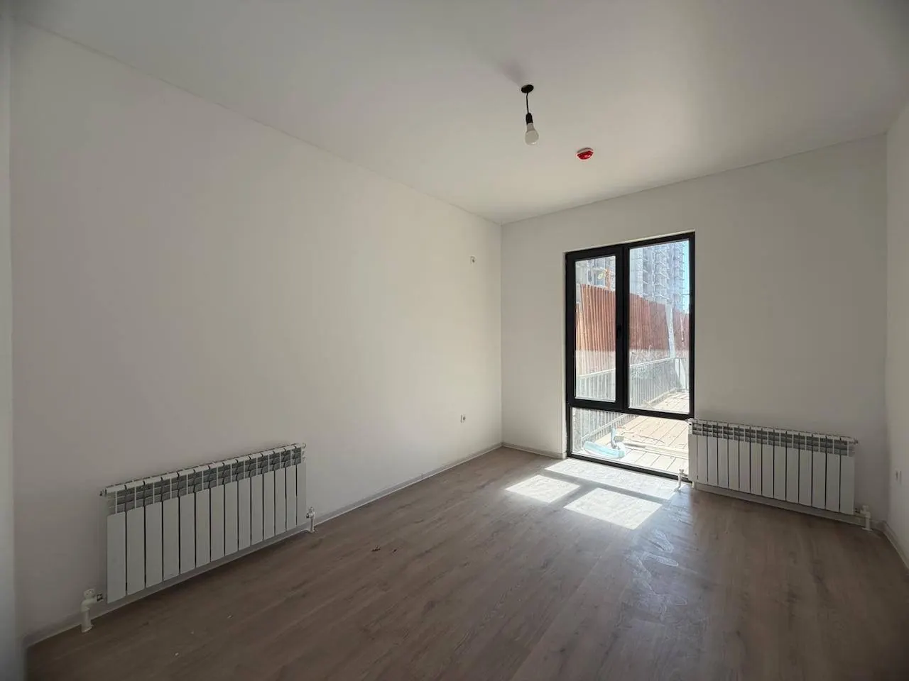 Продаётся 3-комнатная квартира, 62 м², 1/3 этаж — Яшнабадский район