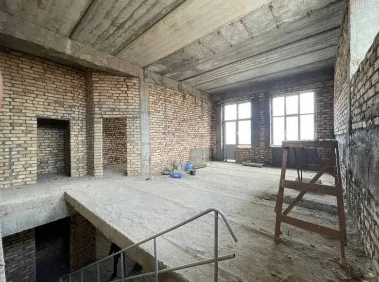 Продаётся 7-комнатная квартира, 411 м², 8/8 этаж — Мирабадский район