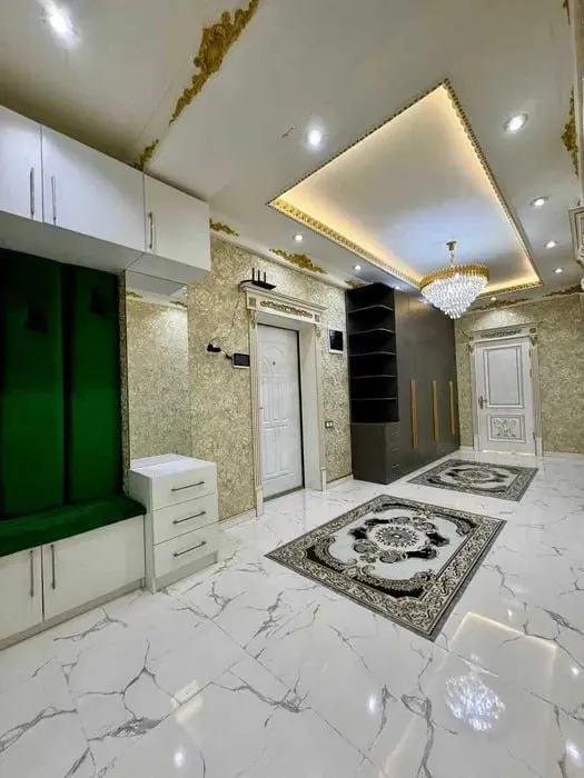 Сдаётся 3-комнатная квартира, 120 м², 6/10 этаж — Яккасарайский район