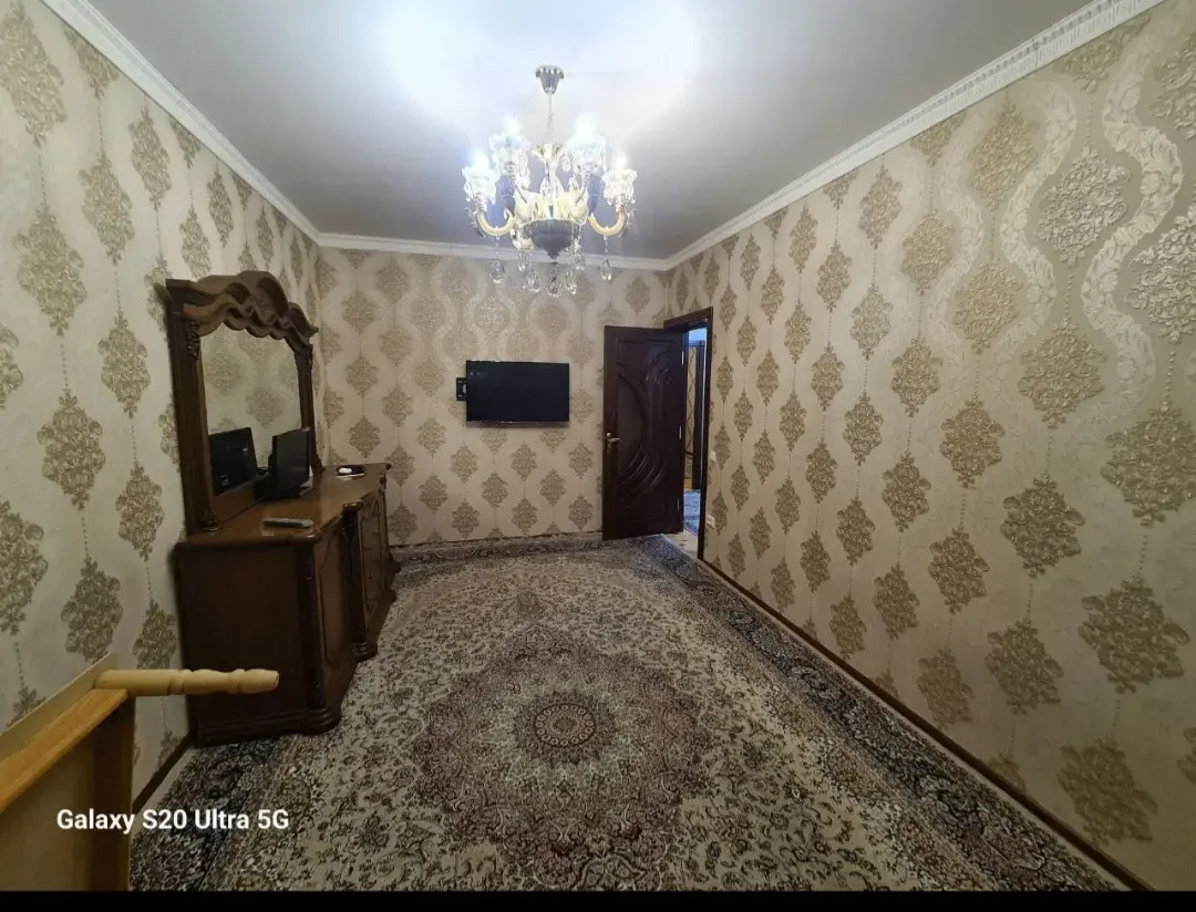 Ижарага берилади 4 хонали квартира, 75 м², 1/4 қават — Чилонзор тумани