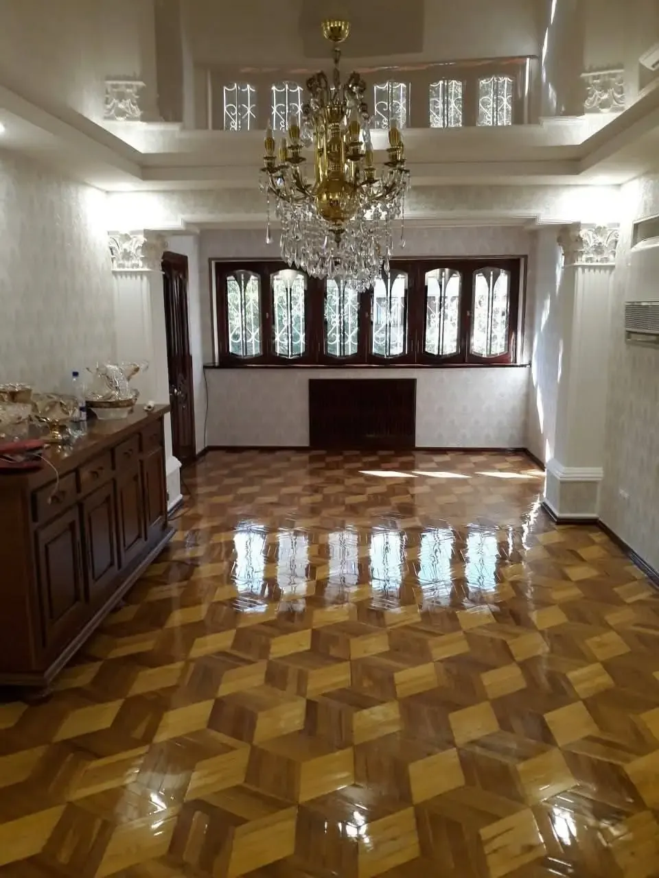 Сотилади 4 хонали квартира, 124 м², 4/6 қават — Мирзо Улуғбек тумани