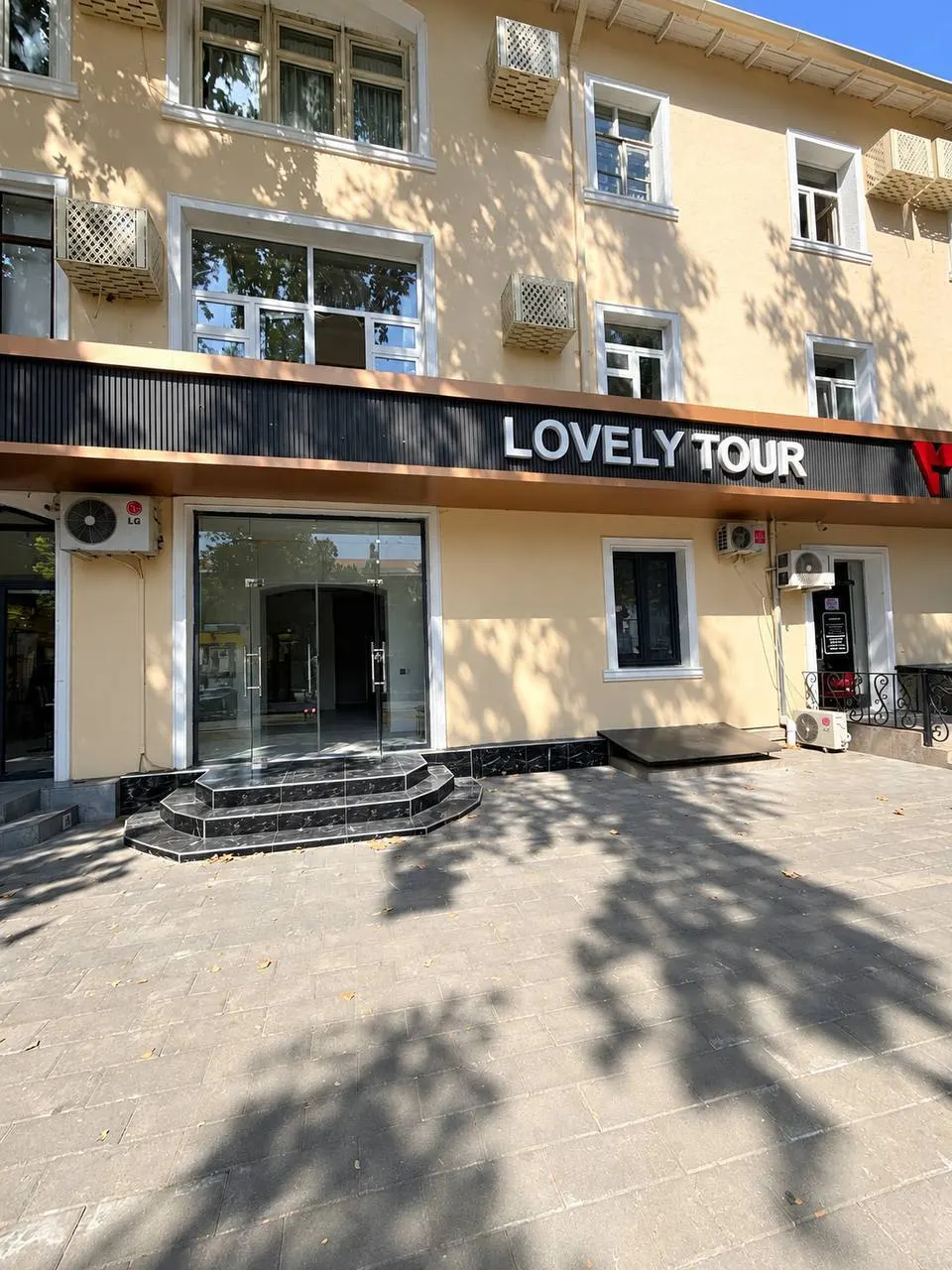 Сотилади тижорат биноси, 115 м², 1/1 қават — Яккасарой тумани