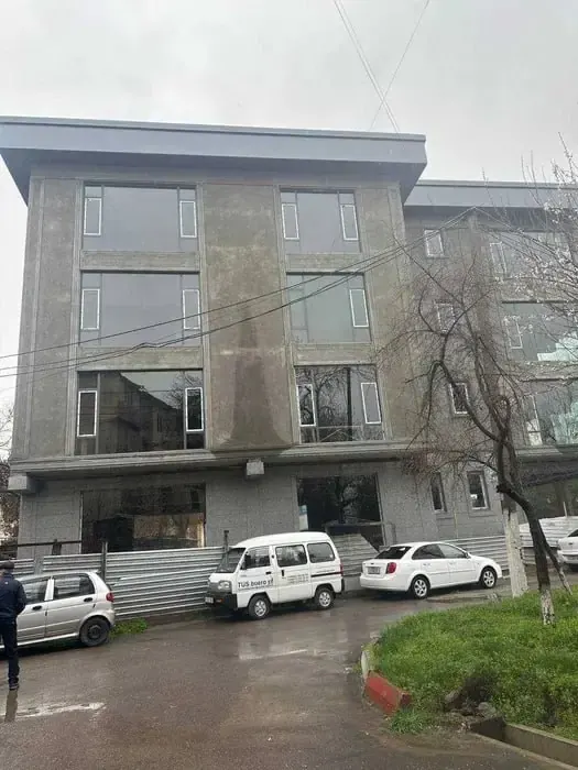 Ижарага берилади тижорат биноси, 1400 м² — Учтепа тумани
