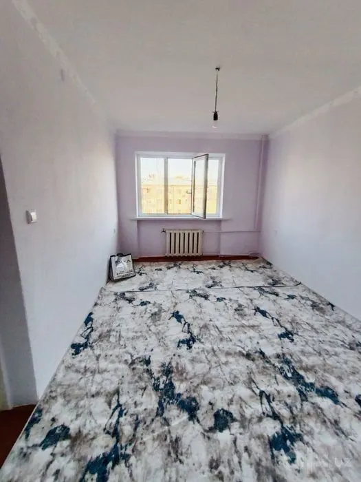 Продаётся 1-комнатная квартира, 28 м², 4/4 этаж — Мирабадский район