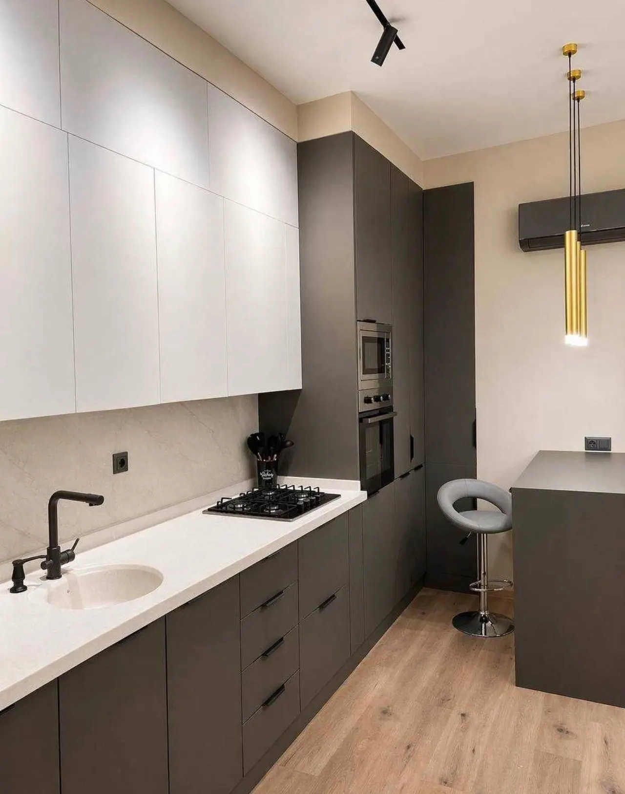 Продаётся 3-комнатная квартира, 84 м², 5/10 этаж — Юнусабадский район