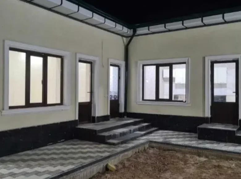 Сотилади 4 хонали ҳовли уй, 2.4 сотих — Сергели тумани