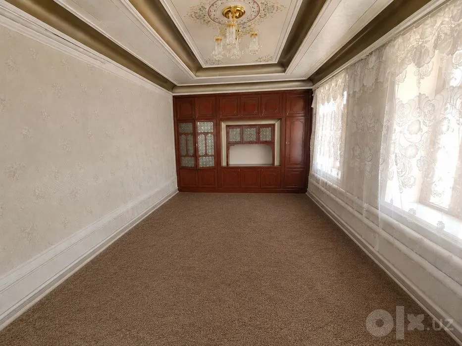 Сдаётся 2-комнатная квартира, 20 м², 1/1 этаж — Шахрисабз