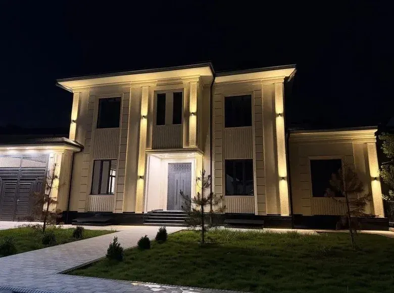 Сотилади 5 хонали ҳовли уй, 2 сотих, 280 м² — Тошкент шаҳри