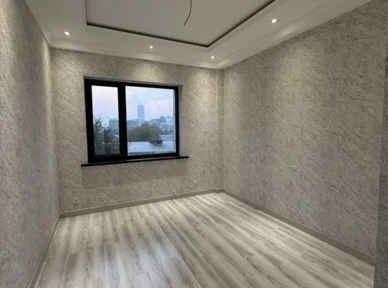 Sotiladi 3 xonali kvartira, 92 m², 3/9 qavat — Mirobod tumani
