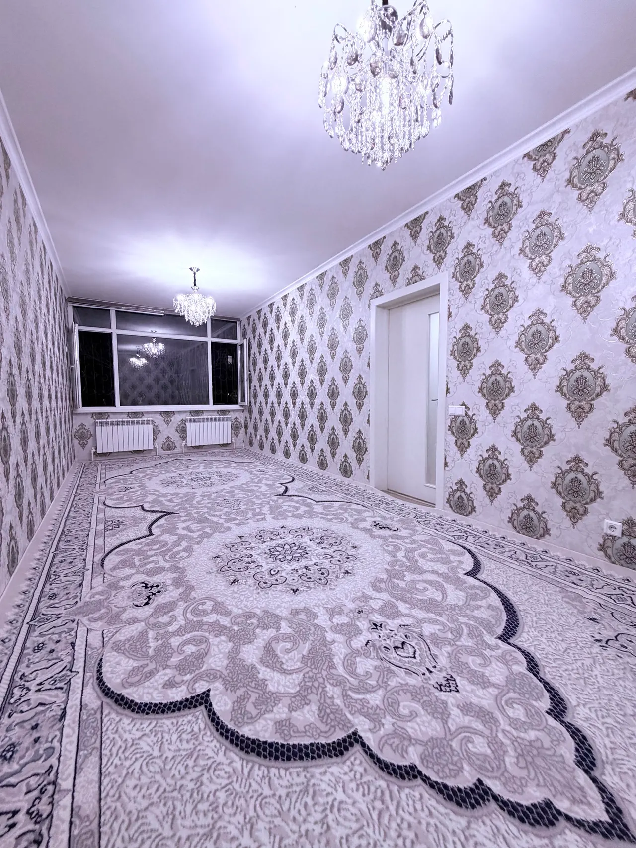 Продаётся 2-комнатная квартира, 52 м², 1/7 этаж — Янгихаётский район