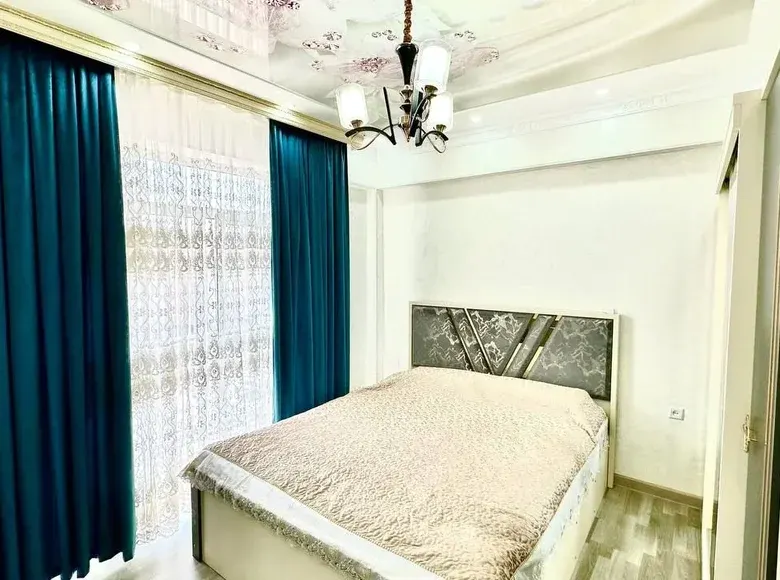 Сотилади 3 хонали квартира, 100 м², 5/6 қават — Фарғона шаҳри