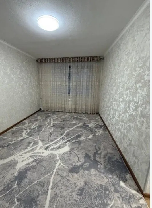 Сотилади 1 хонали квартира, 26 м², 2/4 қават — Олмазор тумани