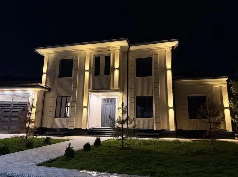 Sotiladi 5 xonali hovli uy, 2 sotix, 400 m² — Yashnobod tumani