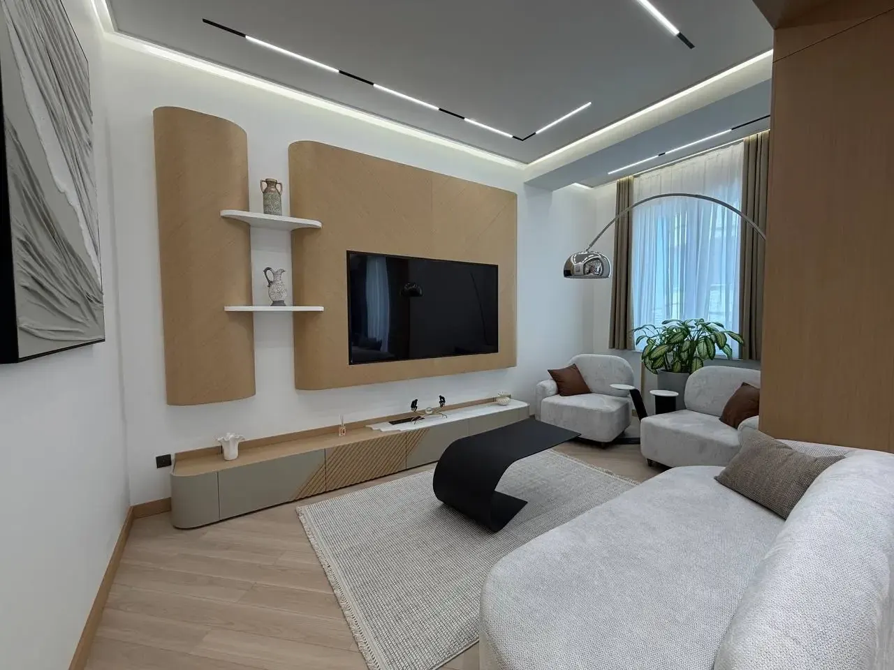 Продаётся 4-комнатная квартира, 105 м², 8/15 этаж — Яшнабадский район