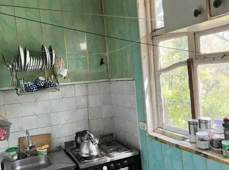 Продаётся 1-комнатная квартира, 33 м², 4/4 этаж — Чиланзарский район