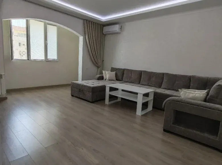 Сдаётся 2-комнатная квартира, 57 м², 6/9 этаж — Мирабадский район
