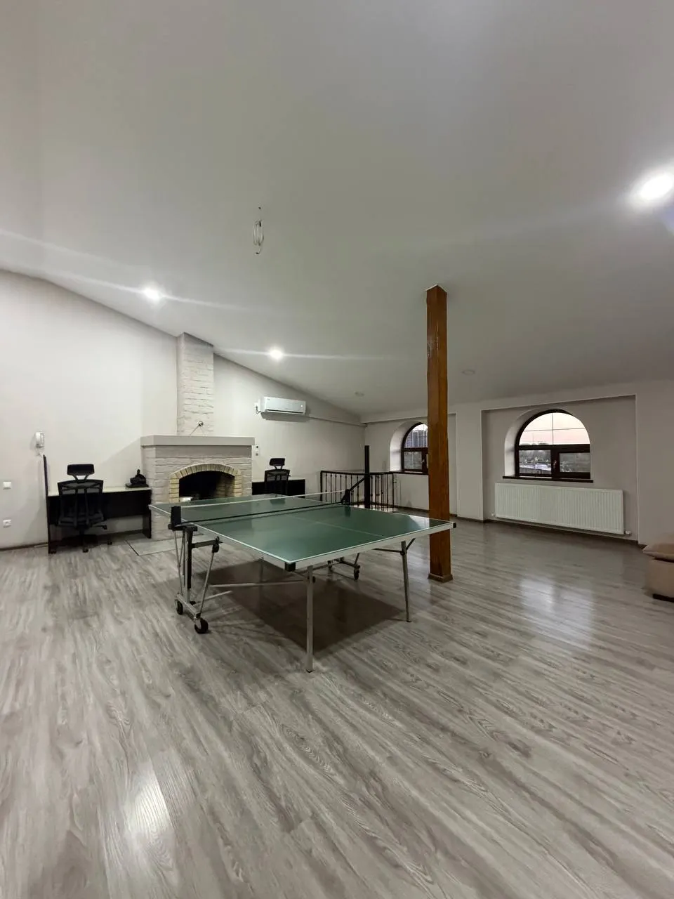 Сотилади 4 хонали квартира, 207 м², 5/6 қават — Мирзо Улуғбек тумани