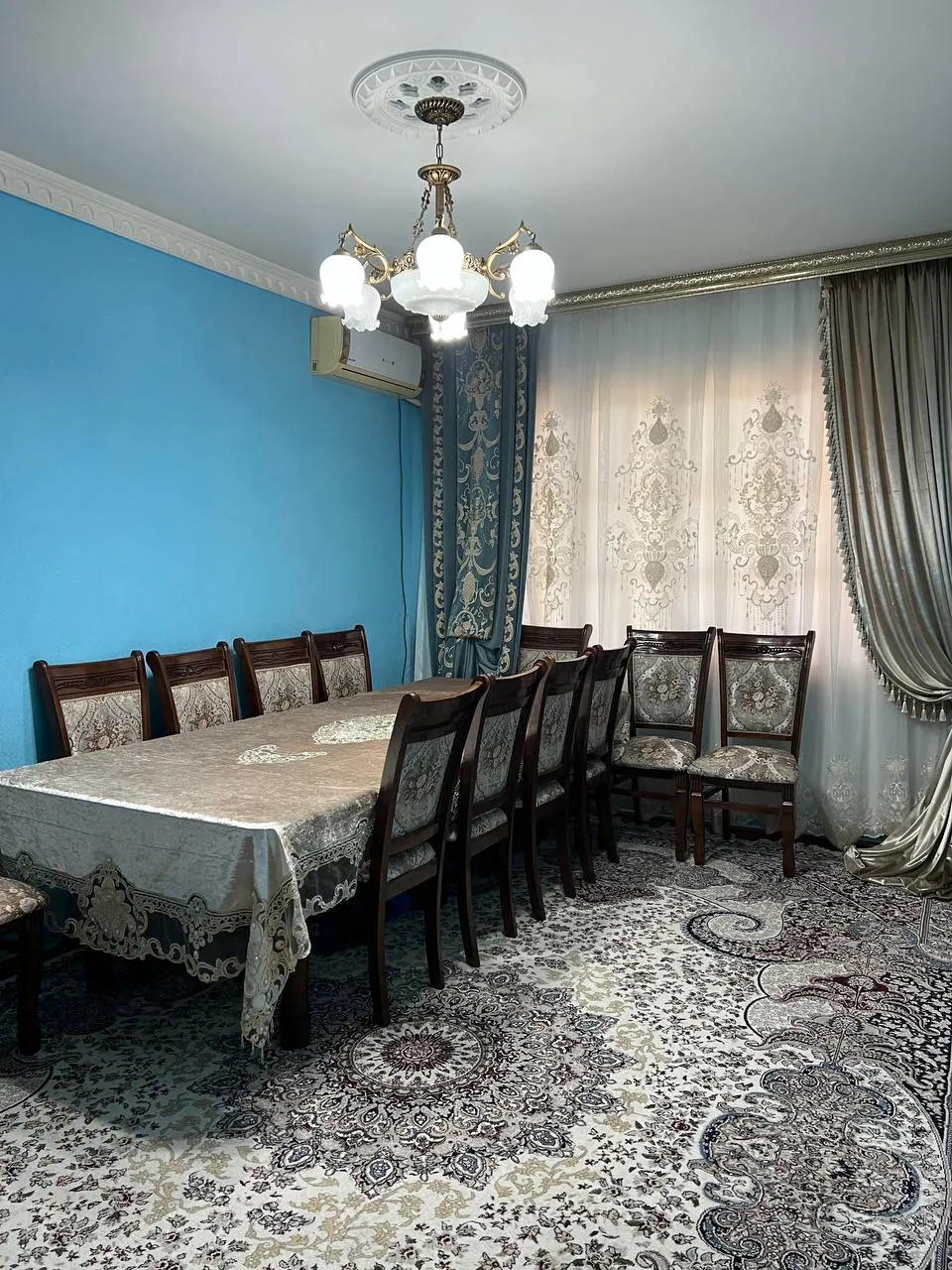 Сотилади 4 хонали квартира, 100 м², 4/4 қават — Олмазор тумани