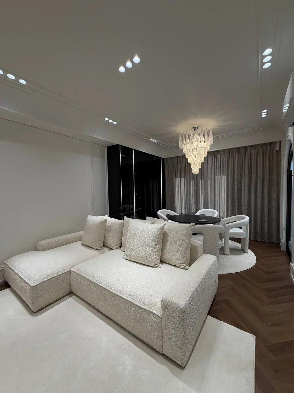 Продаётся 3-комнатная квартира, 100 м², 24/25 этаж — Мирзо-Улугбекский район