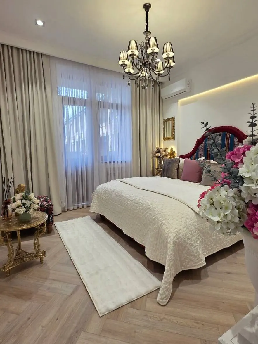Продаётся 3-комнатная квартира, 90 м², 7/8 этаж — Яккасарайский район