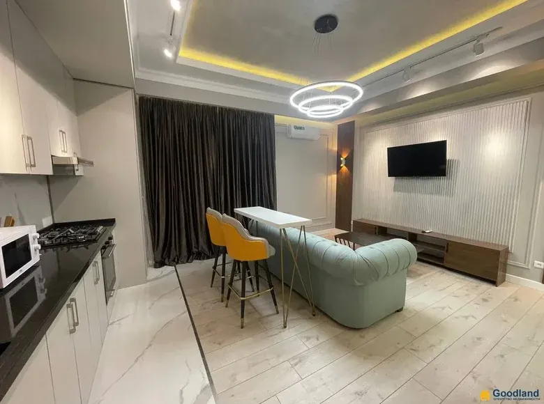 Продаётся 2-комнатная квартира, 65 м², 3/7 этаж — Шайхантахурский район