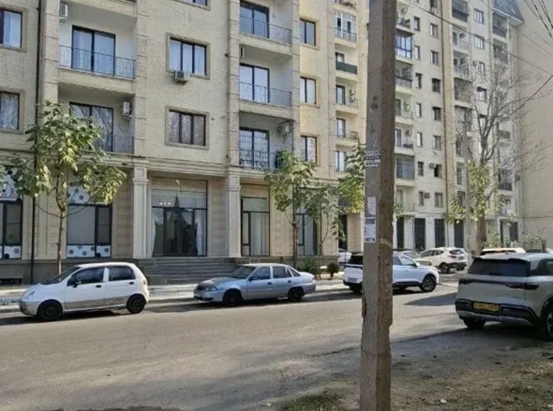 Sotiladi tijorat binosi, 540 m² — Yakkasaroy tumani